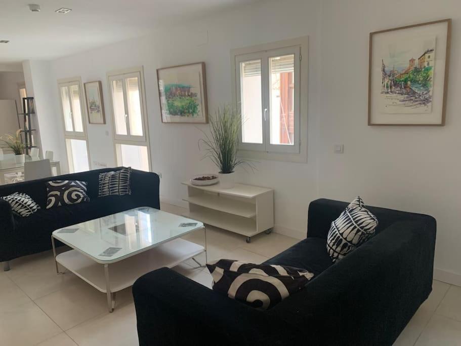 Spacious Loft / Literally At The Foot Of Alhambra Apartment Granada Ngoại thất bức ảnh