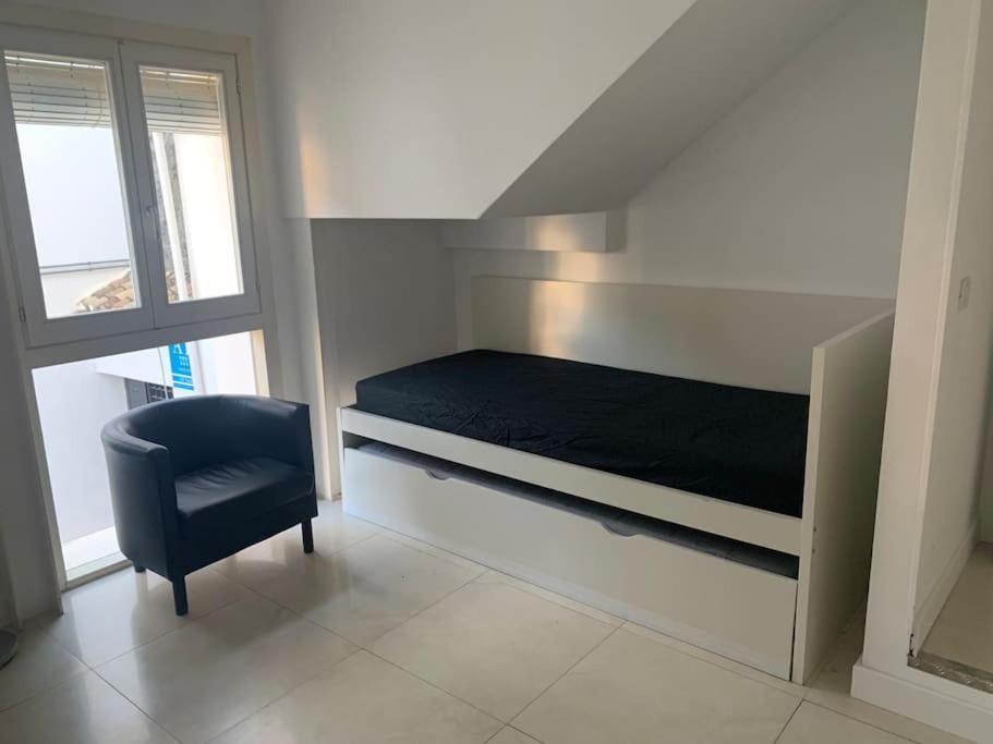 Spacious Loft / Literally At The Foot Of Alhambra Apartment Granada Ngoại thất bức ảnh